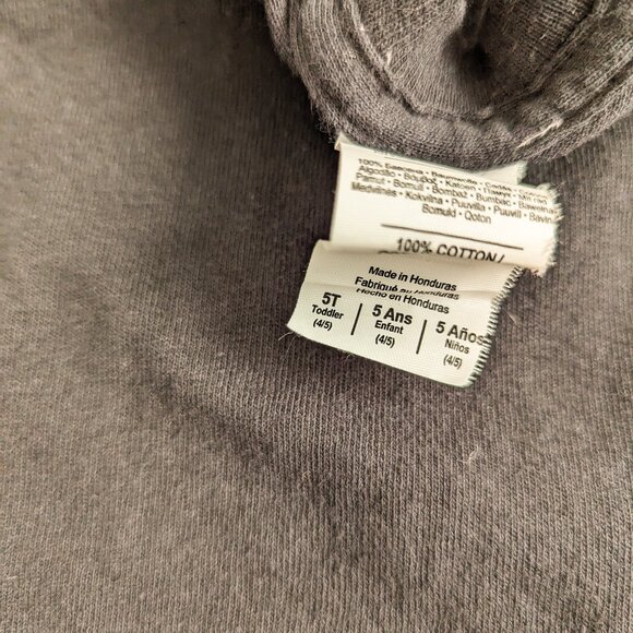 Princess Leia "Resist" shirt by  BobaFettishTs Girls 5t GUC - Picture 4 of 4